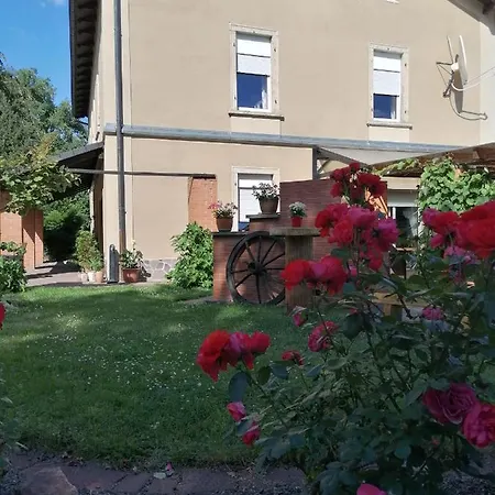 Monteurunterkunft Maria Проживание в семье *